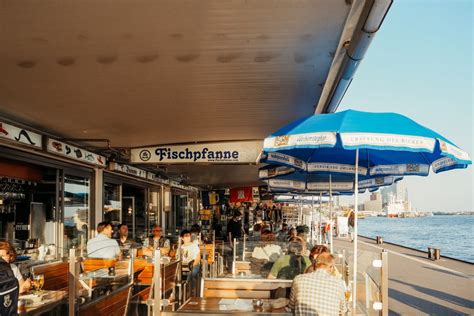 7 Orte für die besten Fischbrötchen in Hamburg – Hier geht’s um den ...