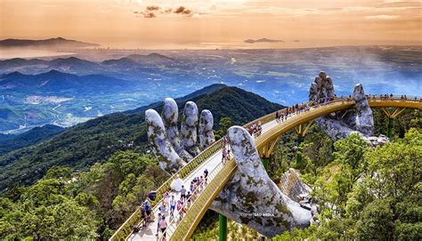 Golden Bridge Da Nang / The Golden Bridge In Danang The Giant Hands Of God Resort In Asia ...