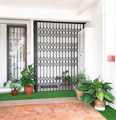 Accordion Side Folding Grilles Installation | Rochester Door Company