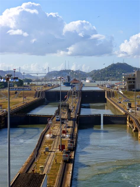 Photo-ops: Panama Canal: Miraflores Locks