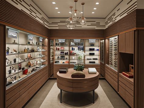 Davidoff Opens Houston Store | halfwheel