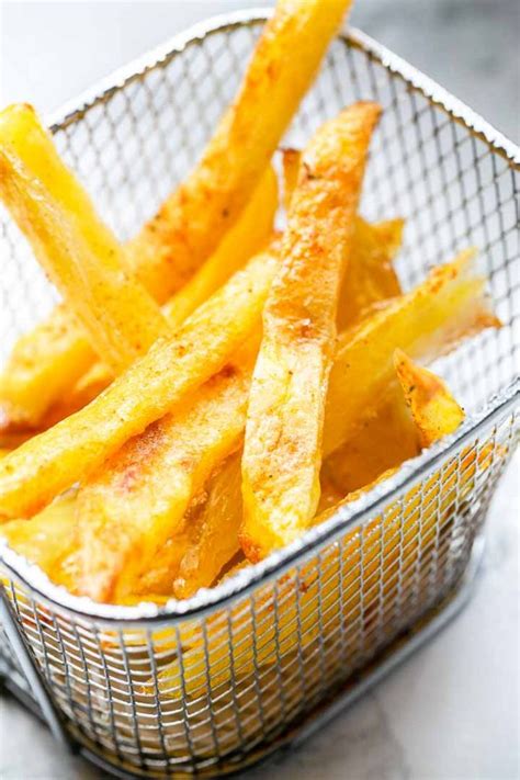 How To Make Crispy French Fries - The Tortilla Channel