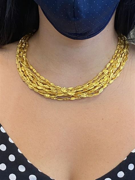 24 Karat Yellow Gold '10' Strand Necklace with Hammered Gold Links For Sale at 1stDibs