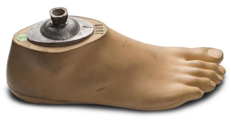 What is a Prosthetic Foot? (with pictures)