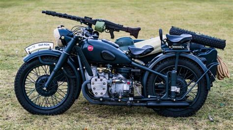 M-72 1949 SOVIET WARTIME MILITARY MOTORCYCLE WITH THE SIDECAR