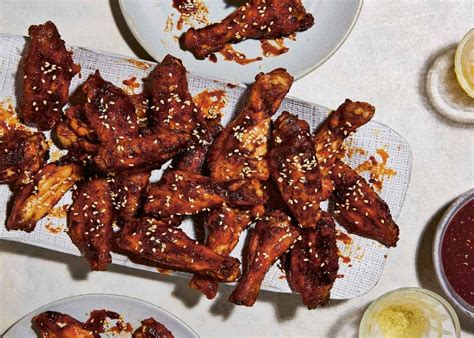 Crispy, sticky chicken wings recipe