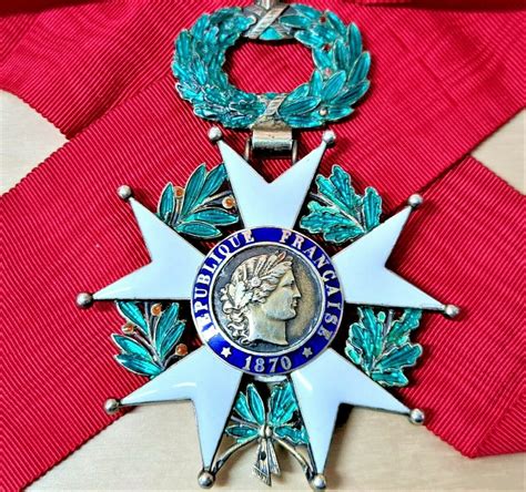 WW2 FRENCH COMMANDER GRADE LEGION OF HONOUR AWARD MEDAL 3RD REPUBLIC 1870-1951 – JB Military ...