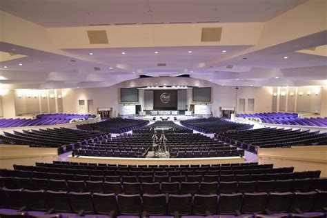 Faith Chapel Christian Center – Religious facility – United States - Dome Technology