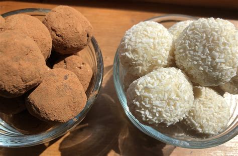 No Cream Chocolate Truffles – Pesky Recipes