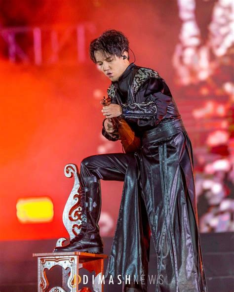 Dimash concert in Almaty 2022 😍 ️‍🔥🔥 | Певец, Концерт, Фотографии