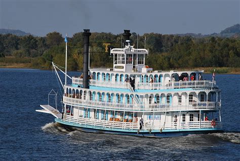 42N Observations: Twilight Riverboat Recalls Olden Days on the Mississippi