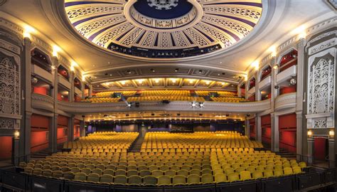 Regent Theatre, Stoke. Auditorium. - Bill Ward Photography