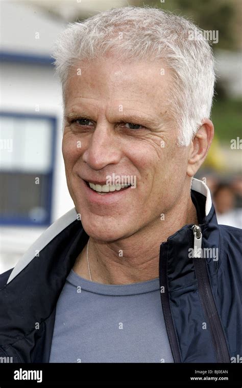 TED DANSON ACTOR MALIBU LOS ANGELES CALIFORNIA USA 22/10/2006 Stock Photo - Alamy