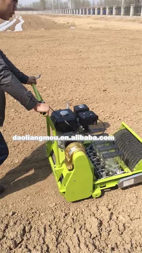 Mini Tractor Manual Vegetable Farming Equipment 5 Row Small Automatic Seeder - Buy Automatic ...