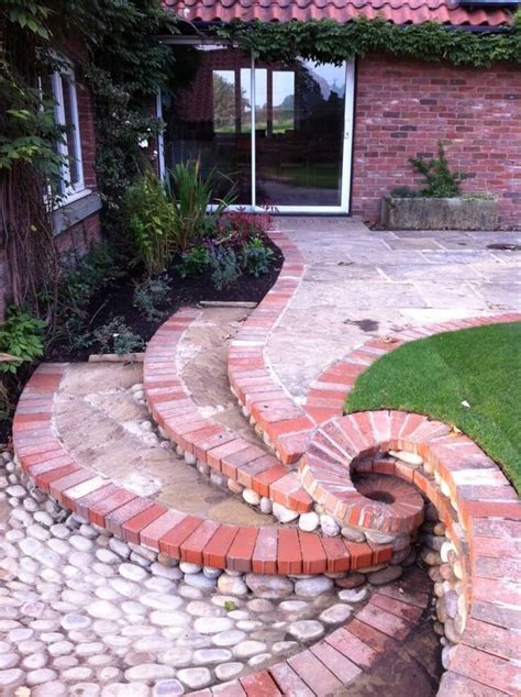 40+ Beautiful Brick Landscaping Ideas Will Transform Your Patio For 2021