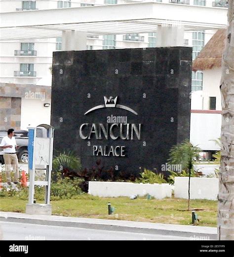 Cancun Palace hotel in Cancun, Mexico. 3/9/07 [[rac]] Stock Photo - Alamy