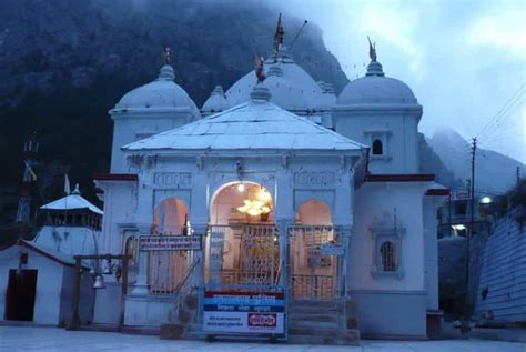 Gangotri Temple - Significance, Location, Architectural, Timings