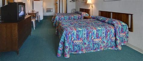 Tides Motel (Ocean City, MD) - Motel Reviews - TripAdvisor