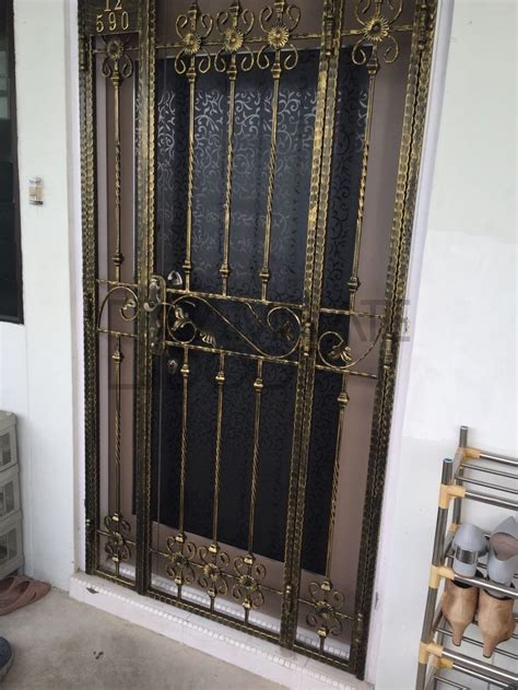 HDB Wrought Iron Gate | Door Gate Specialist in Singapore