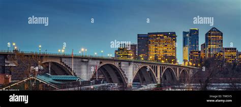 Key bridge at night in Washington DC Stock Photo - Alamy