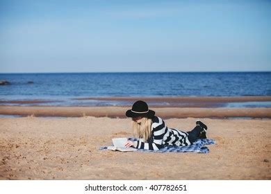 Girl Reading Book Lying On Beach Stock Photo 407782651 | Shutterstock