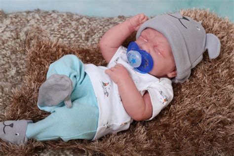 Baby Alive! Reborn Baby Boy Crying Doll 15’’ Review - World Reborn Doll