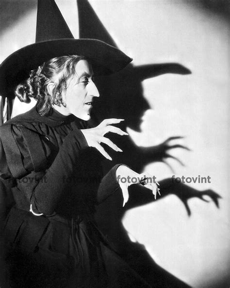 The Wizard of Oz WICKED WITCH Photo Picture MOVIE Margaret Hamilton B&W ...