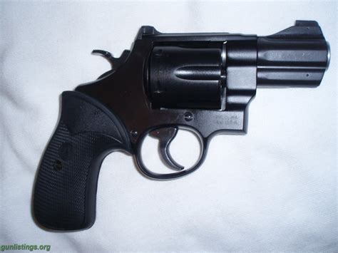 Gunlistings.org - Pistols S&W 329 Night Guard 44 Magnum Revolver