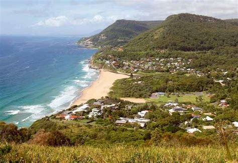 'Flash rip' at Stanwell Park Beach behind ocean tragedy | Illawarra ...