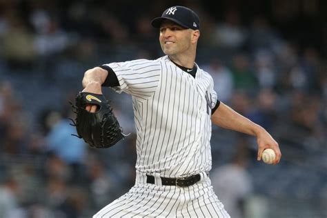 Former Yankees pitcher announces his retirement from baseball