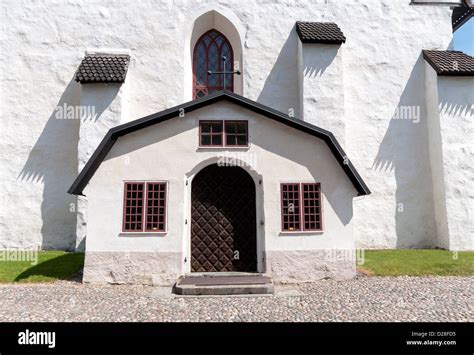 The exterior of Porvoo Cathedral in Old Porvoo, Finland Stock Photo - Alamy