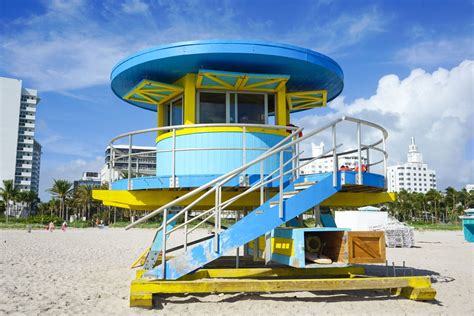 A Tour Of Miami Beach's Colourful Lifeguard Towers (2021)