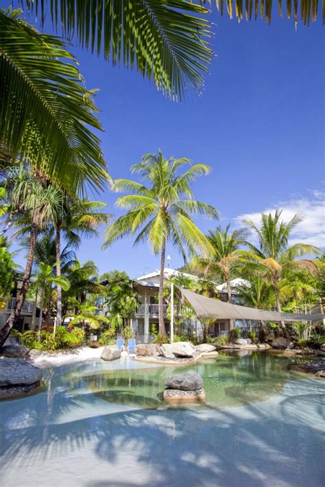 Relax on Trinity Beach with Marlin Cove Cairns Beach Resort - Marlin Cove Resort