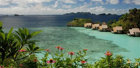 Misool Resort | Raja Ampat Indonesia Luxury Hotels Resorts | Remote Lands