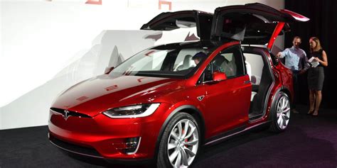 Tesla confirms Model X Canadian prices: $122,700 for 70D to $208,300 for P90DL [Full Design ...