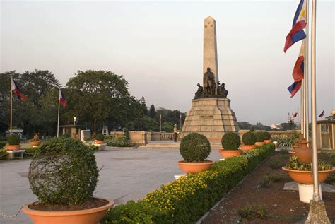 Rizal Park Background