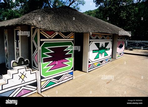 Colourful geometric shapes and patterns of traditional Ndebele hut Stock Photo: 19381532 - Alamy