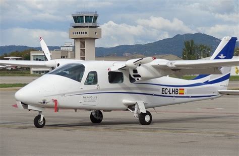 Tecnam P2006T | Barcelona Flight School