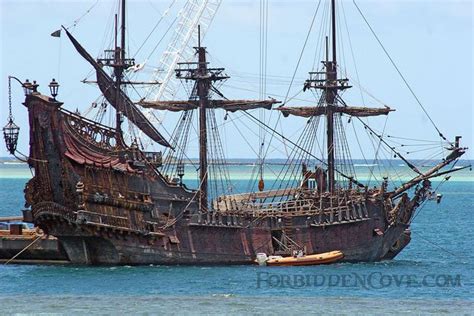 Queen Anne's Revenge (Blackbeard's Ship) - POTC4 | Sailing ships, Tall ...