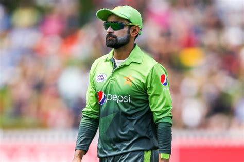 'Discriminated' Mohammad Hafeez mulling retirement from cricket – India TV