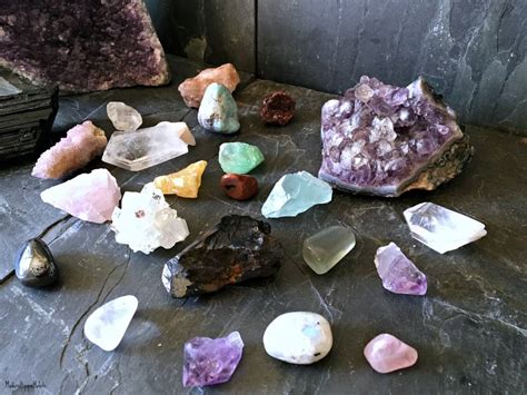 A Beginner's Guide to Healing Crystals | Habits of a Modern Hippie