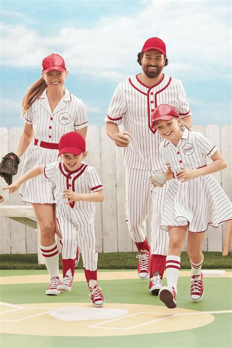 Personalized Retro Baseball Player Costume for group Halloween | Girl costumes, Matching family ...