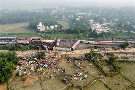 India train crash death toll rises to 288; witnesses describe rescue ...