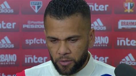 Daniel Alves ainda vê São Paulo na disputa pelo Brasileirão: "Não ...