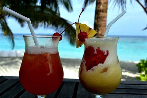 Free photo: Cocktails, Beach, Holiday, Sea - Free Image on Pixabay - 648851