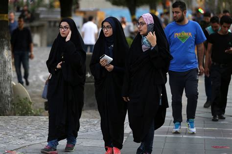 Why Iranian women are protesting now against the hijab | Al Arabiya English