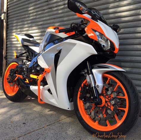 1000cc Ktm Sport Bike - Best MotorCycle