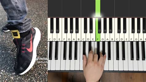 Edmondx - One Two Buckle My Shoe (EASY Piano Tutorial) Chords - Chordify