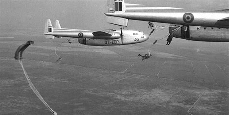 Crash of a Fairchild C-119G Flying Boxcar near Goma: 39 killed | Bureau ...