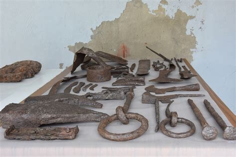 The History Blog » Blog Archive » Farmer finds 1,500-year-old farming tools